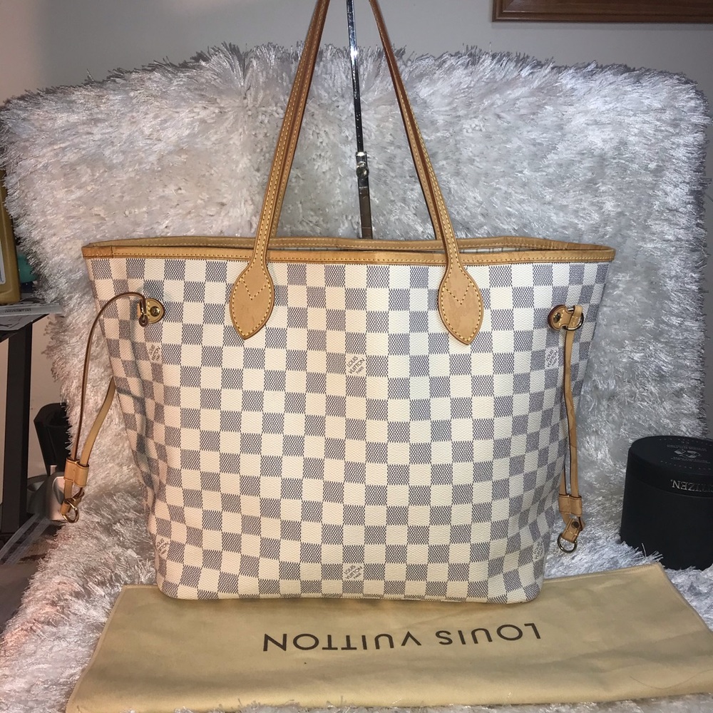 Louis Vuitton Neverfull Dameir Azur.MM size .